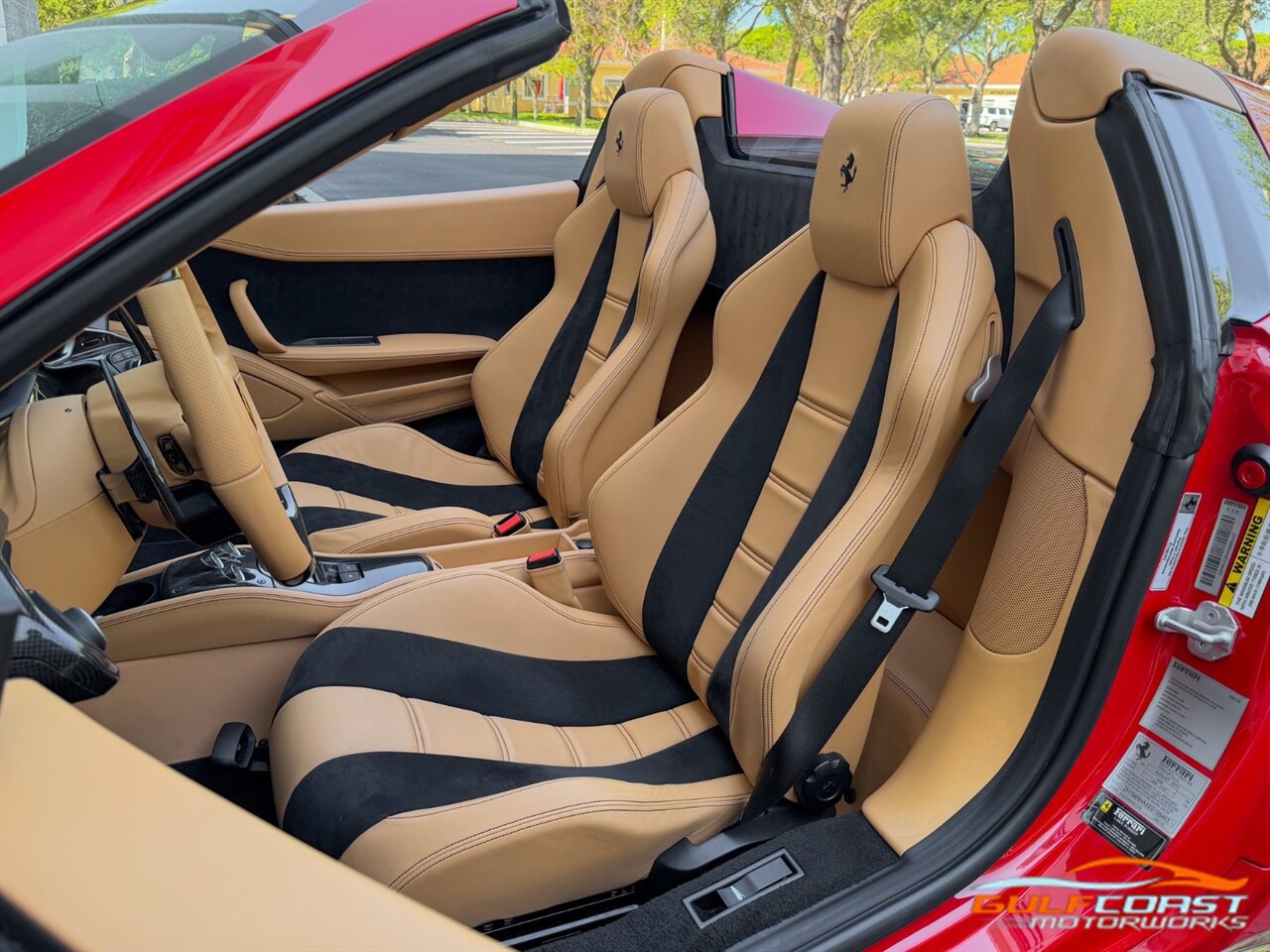 Used 2014 Ferrari 458 Spider RWD image 20