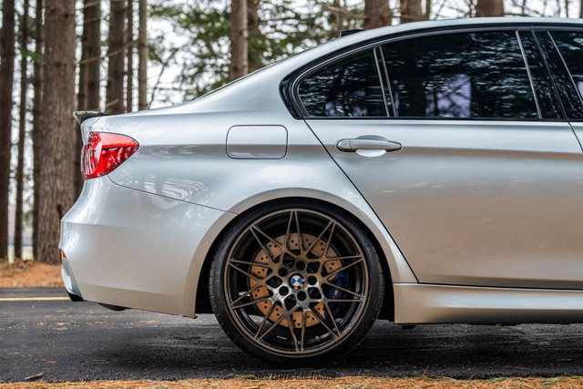 Used 2018 BMW M3 RWD image 10