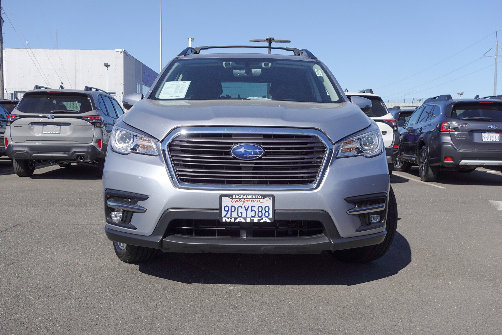 Used 2021 Subaru Ascent Limited w/ Technology Package AWD/4WD image 3
