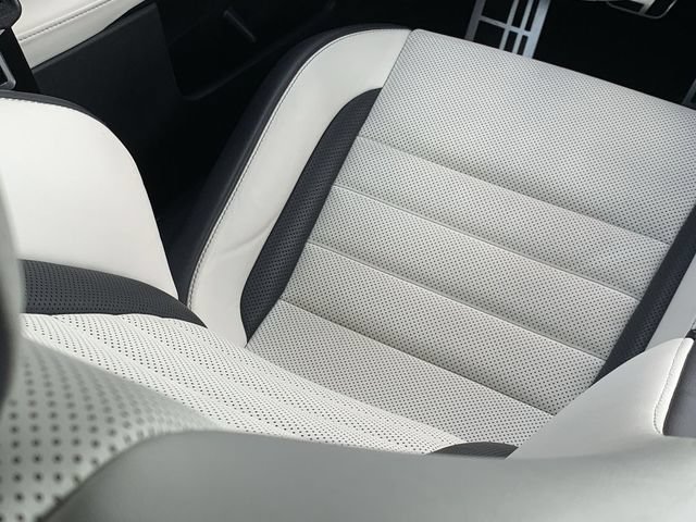 Used 2023 Lexus IS 500 RWD image 18