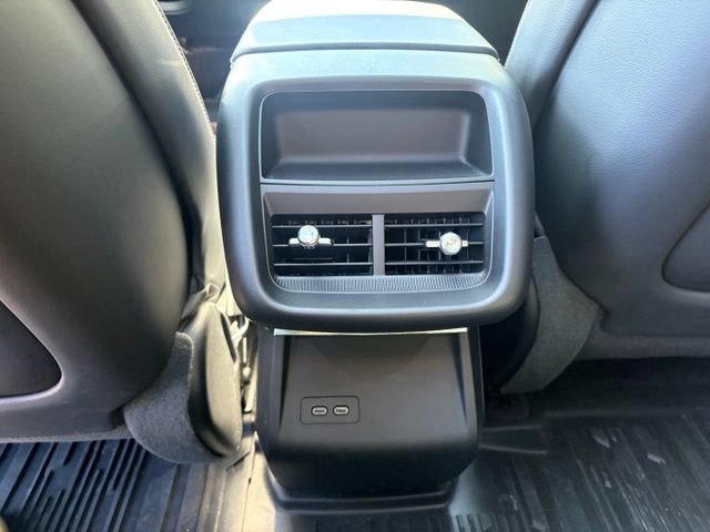 Used 2025 Cadillac Lyriq Luxury w/ LPO, Floor Liner Package AWD/4WD image 18