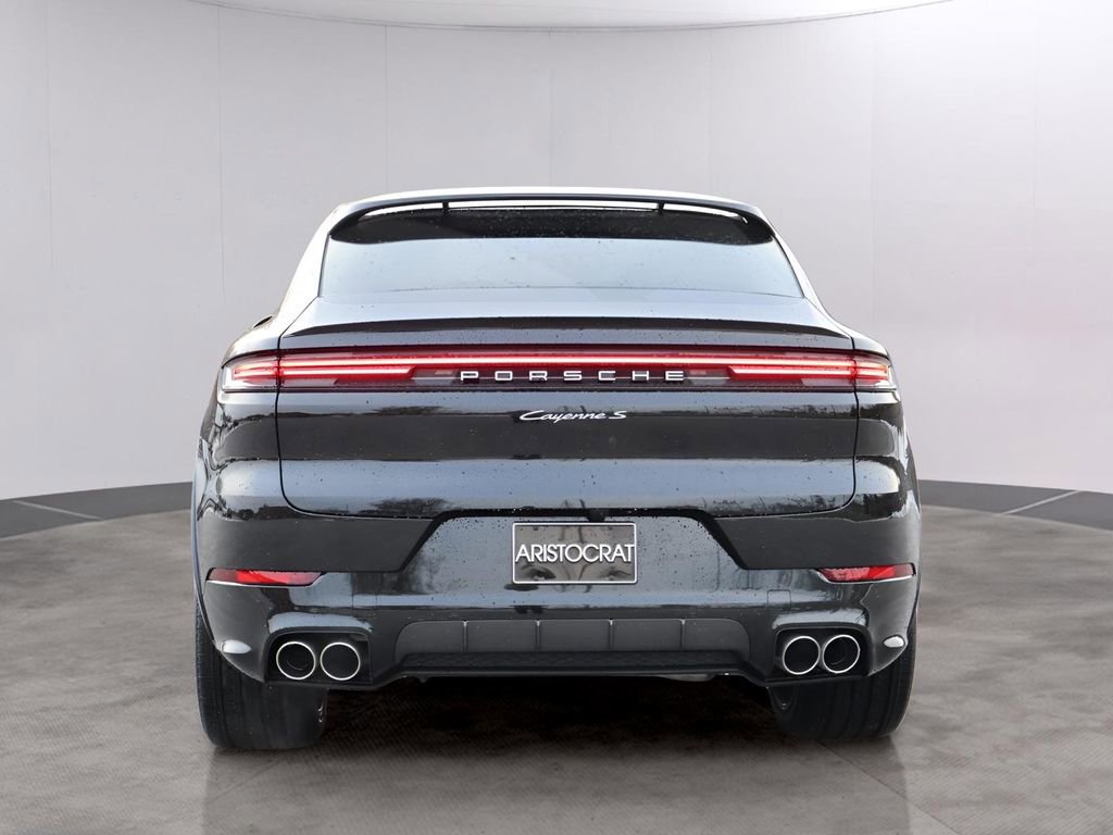 New 2026 Porsche Cayenne S AWD/4WD image 7