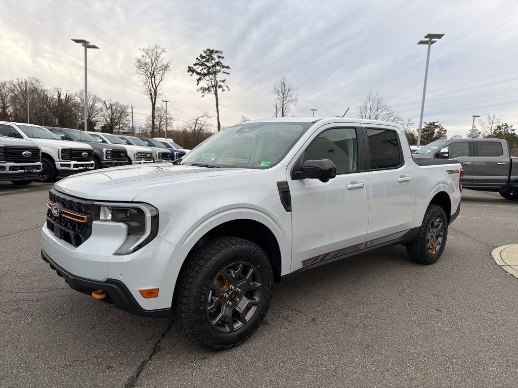 New 2025 Ford Maverick Tremor image 8