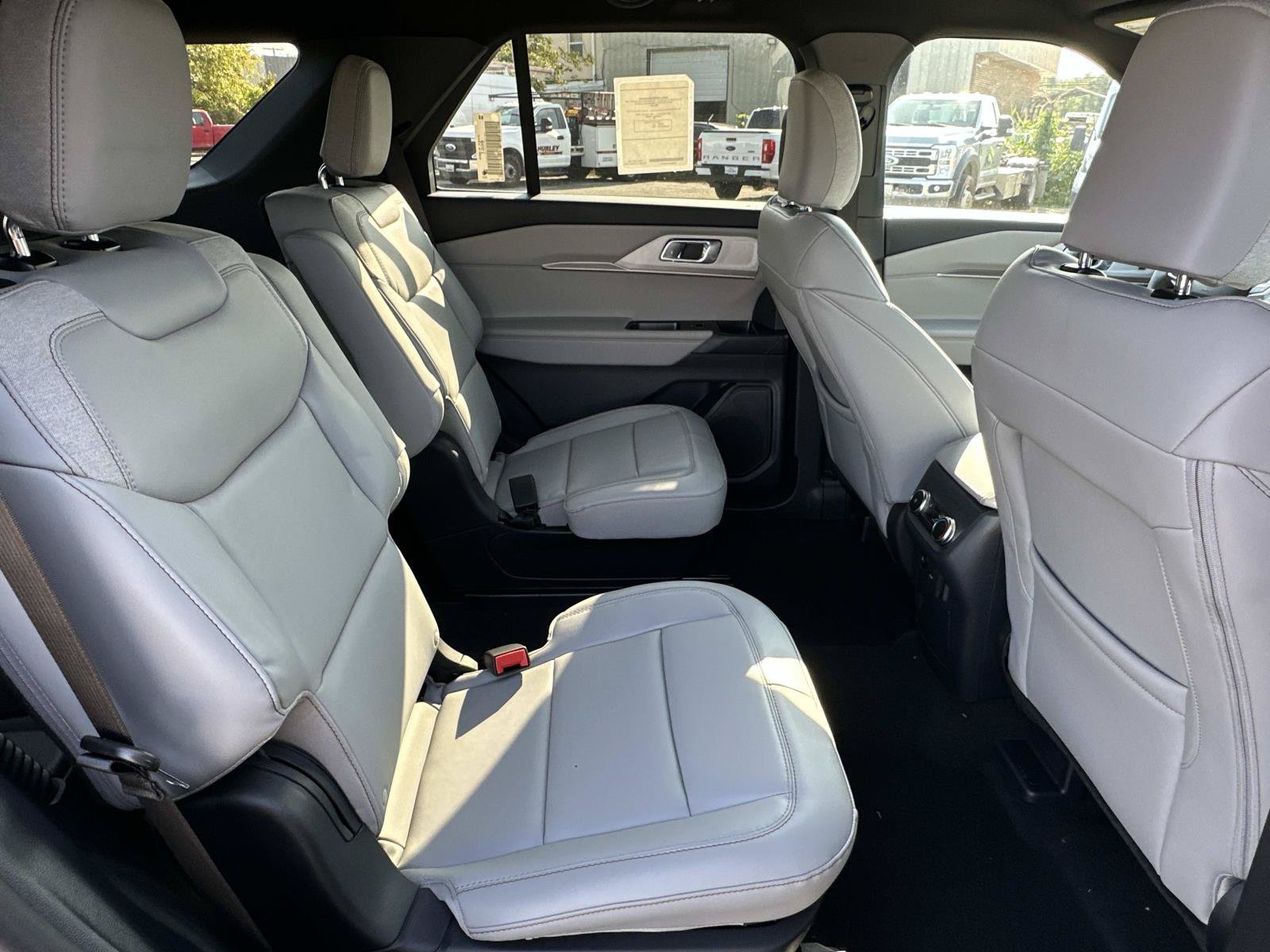 New 2027 Ford Explorer Active w/ Active Comfort Package AWD/4WD image 29