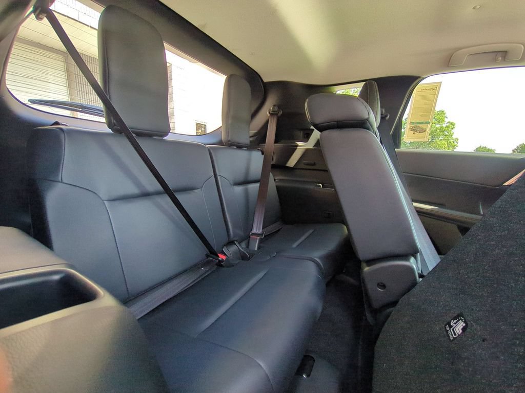 Used 2025 Mitsubishi Outlander SE AWD/4WD image 30