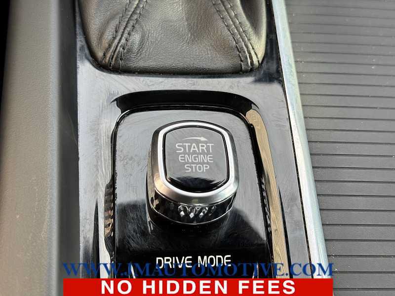 Used 2020 Volvo S60 T6 Momentum w/ Premium Package AWD/4WD image 39