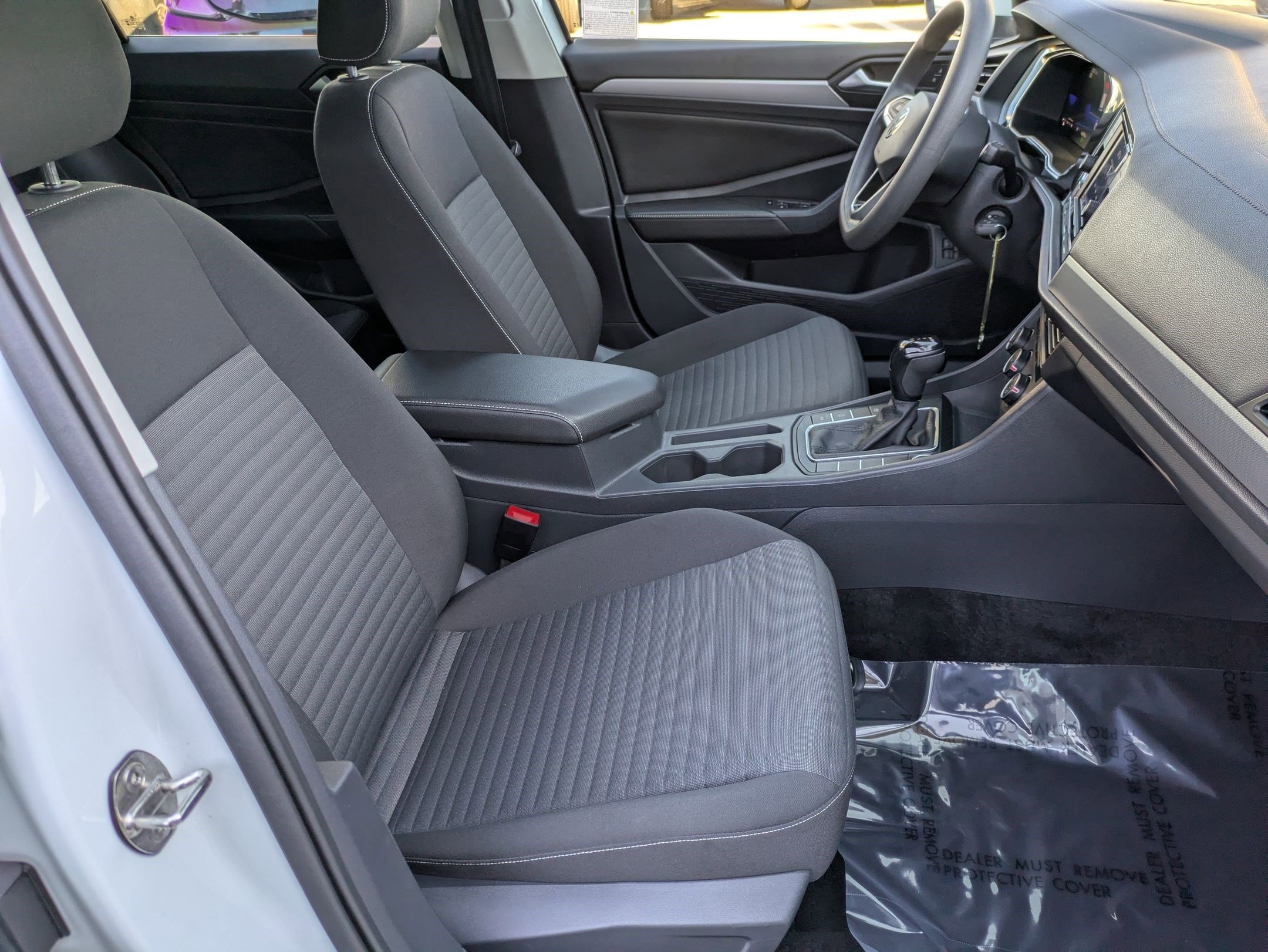 Used 2023 Volkswagen Jetta S image 27