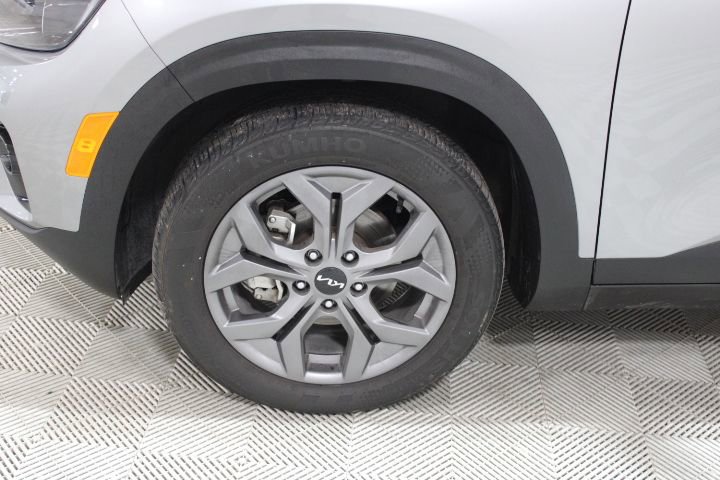 Used 2024 Kia Seltos S image 40