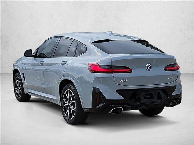 Used 2023 BMW X4 xDrive30i w/ M Sport Package AWD/4WD image 7