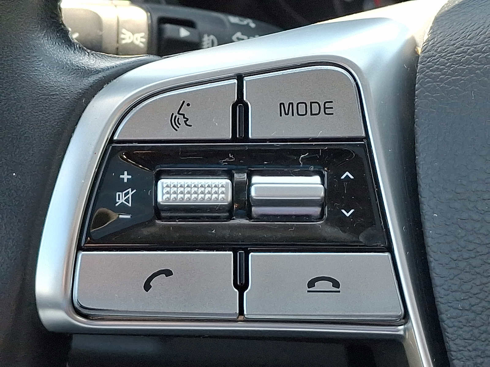 Used 2022 Kia Telluride SX image 22