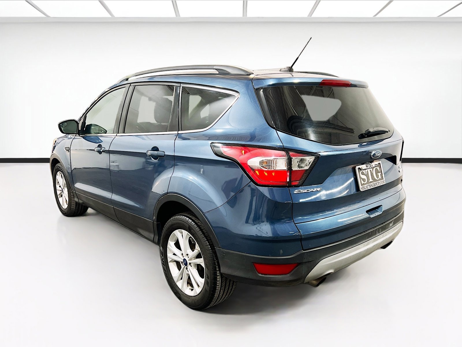 Used 2018 Ford Escape SE image 6