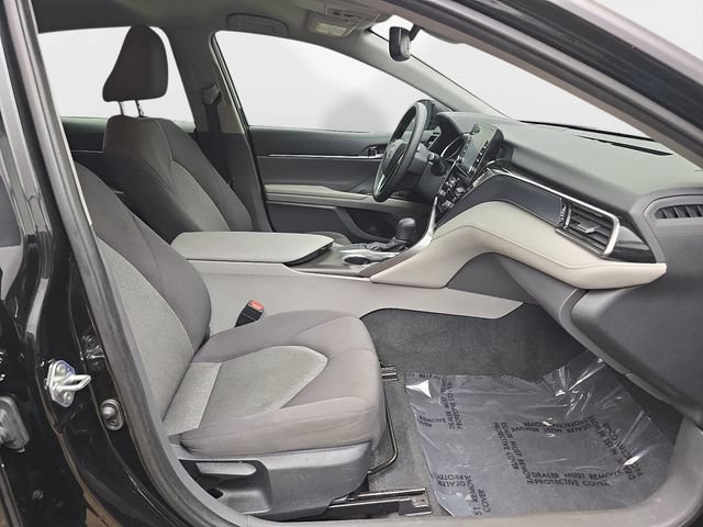 Used 2024 Toyota Camry LE w/ Convenience Package FWD image 34