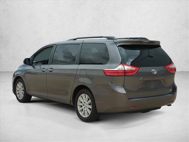 Used 2015 Toyota Sienna XLE w/ XLE Navigation Package AWD/4WD image 7