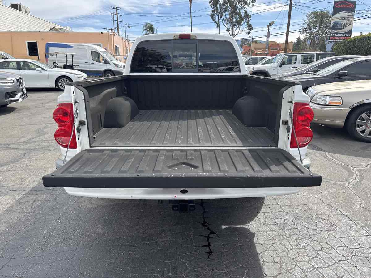 Used 2007 Dodge Dakota SLT w/ Trailer Tow Group image 7