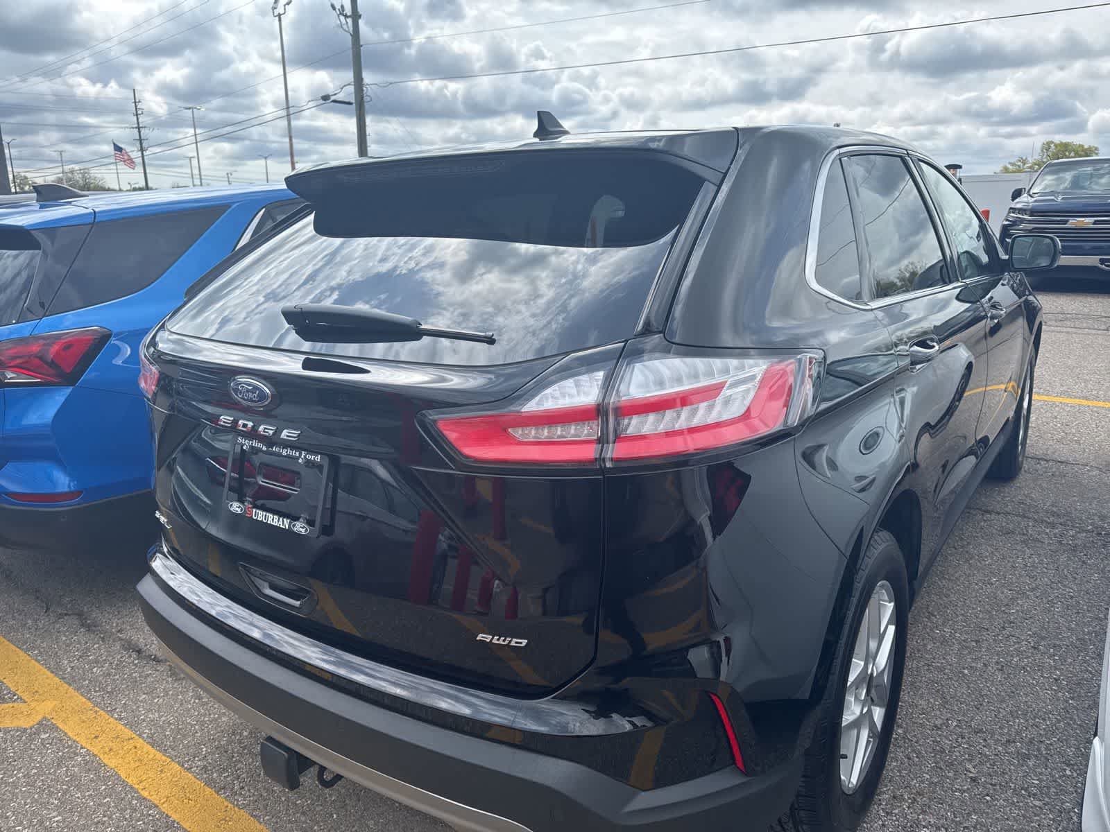 Used 2024 Ford Edge SEL w/ Convenience Package AWD/4WD image 22