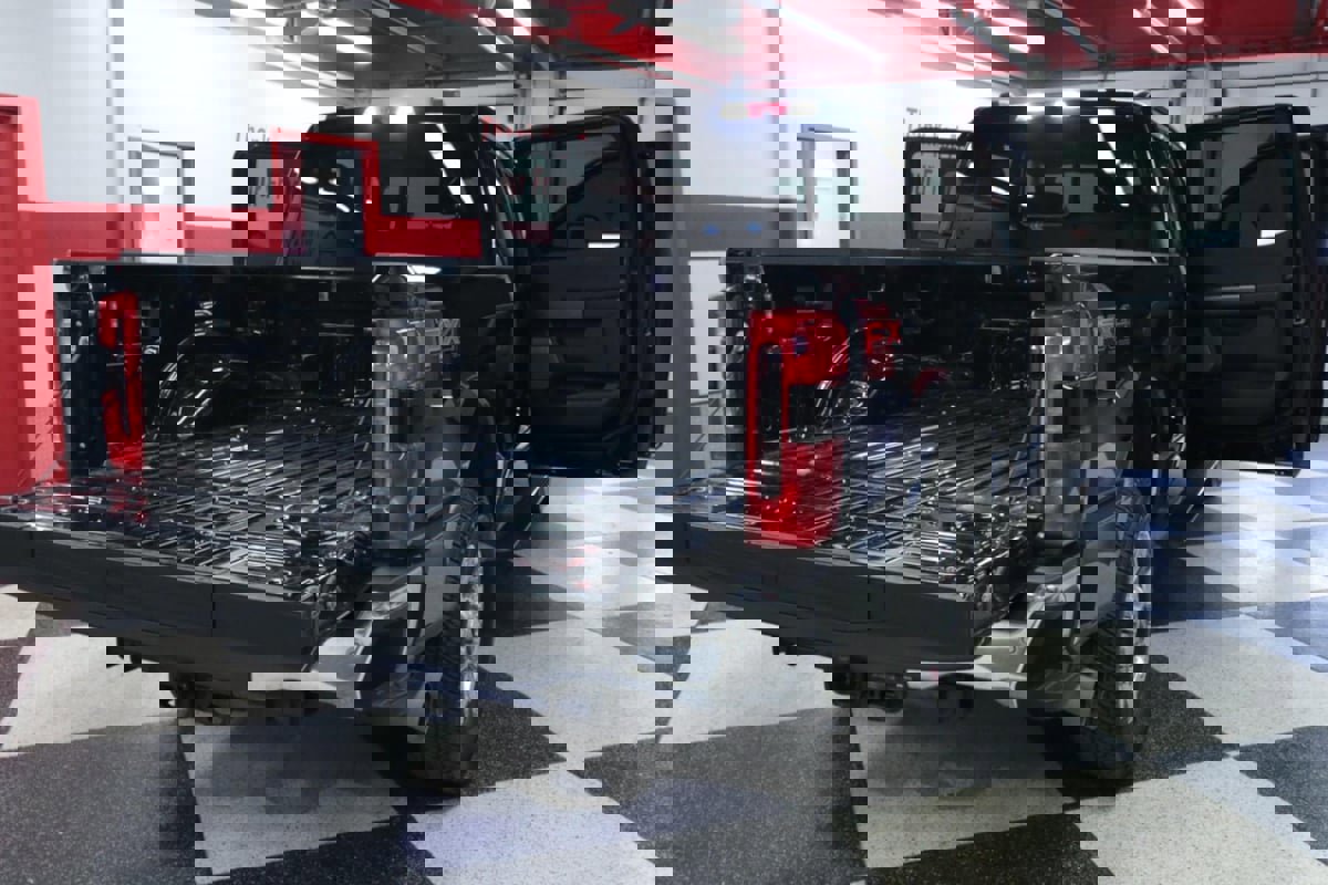 Used 2023 Ford F250 Lariat w/ Lariat Ultimate Package image 28