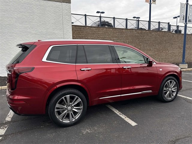 Used 2021 Cadillac XT6 Premium Luxury image 6