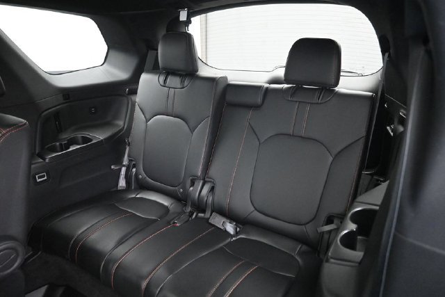 Certified 2025 Honda Pilot TrailSport image 29