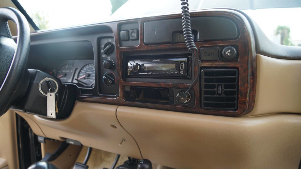 Used 1997 Dodge Ram 3500 Truck 4x4 Club Cab image 86