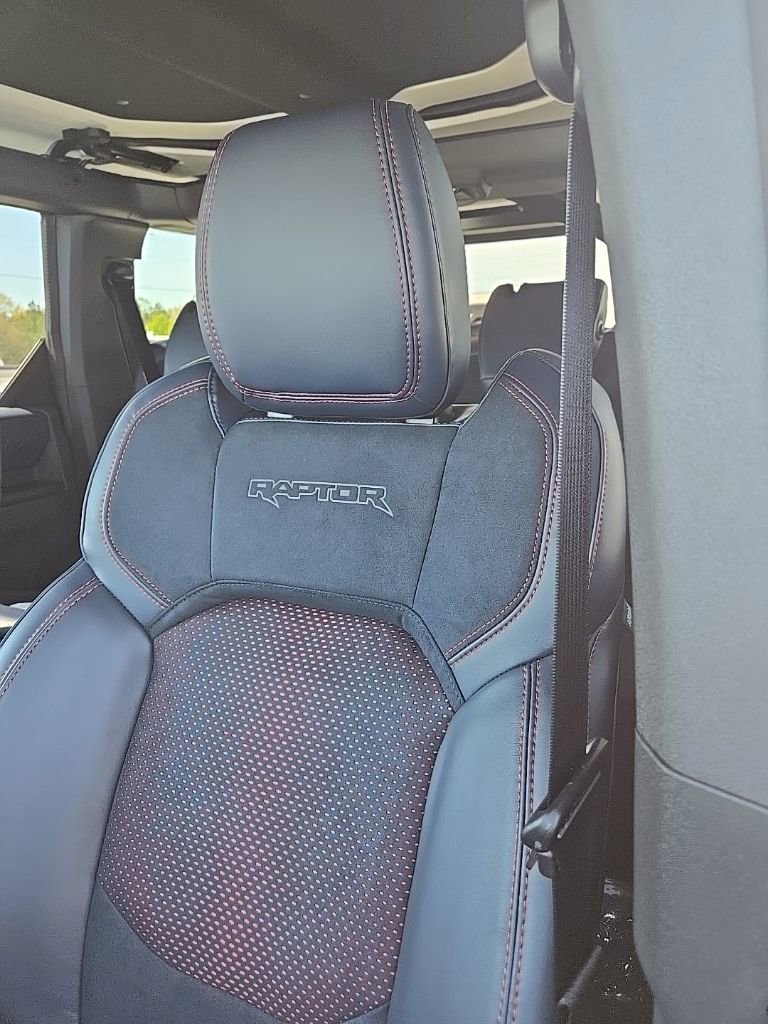 New 2026 Ford Bronco Raptor w/ Interior Carbon Fiber Pack image 20