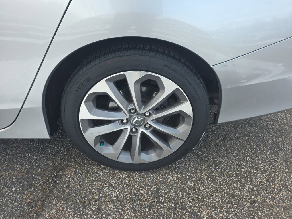 Used 2013 Honda Accord Sport image 9