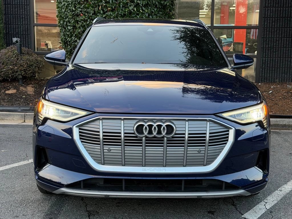 Used 2022 Audi e-tron Premium AWD/4WD image 3