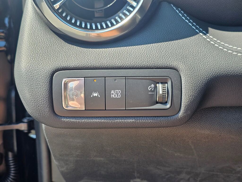 New 2025 Chevrolet Blazer EV LT w/ Midnight/Sport Edition image 31