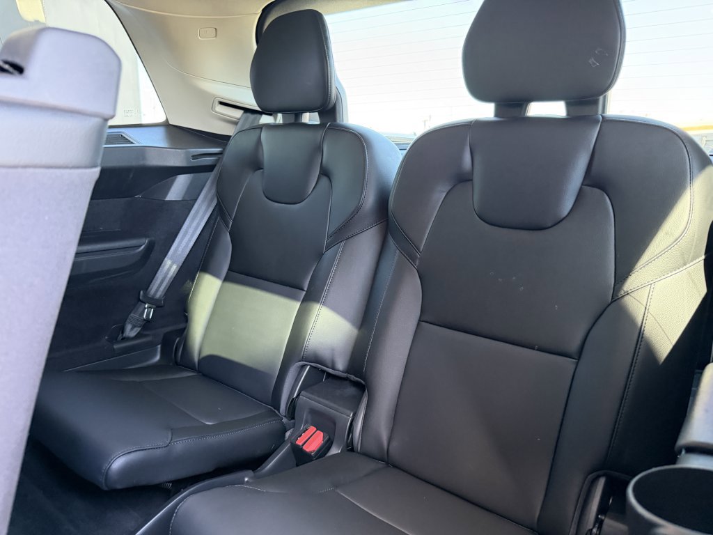 Used 2023 Volvo XC90 B5 Core w/ Protection Package image 36