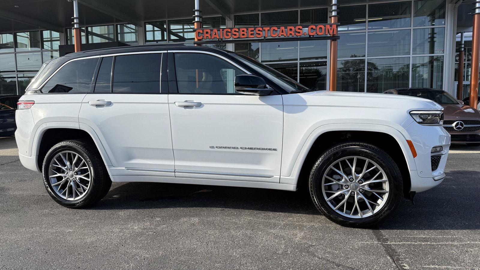 Used 2025 Jeep Grand Cherokee Summit AWD/4WD video 1