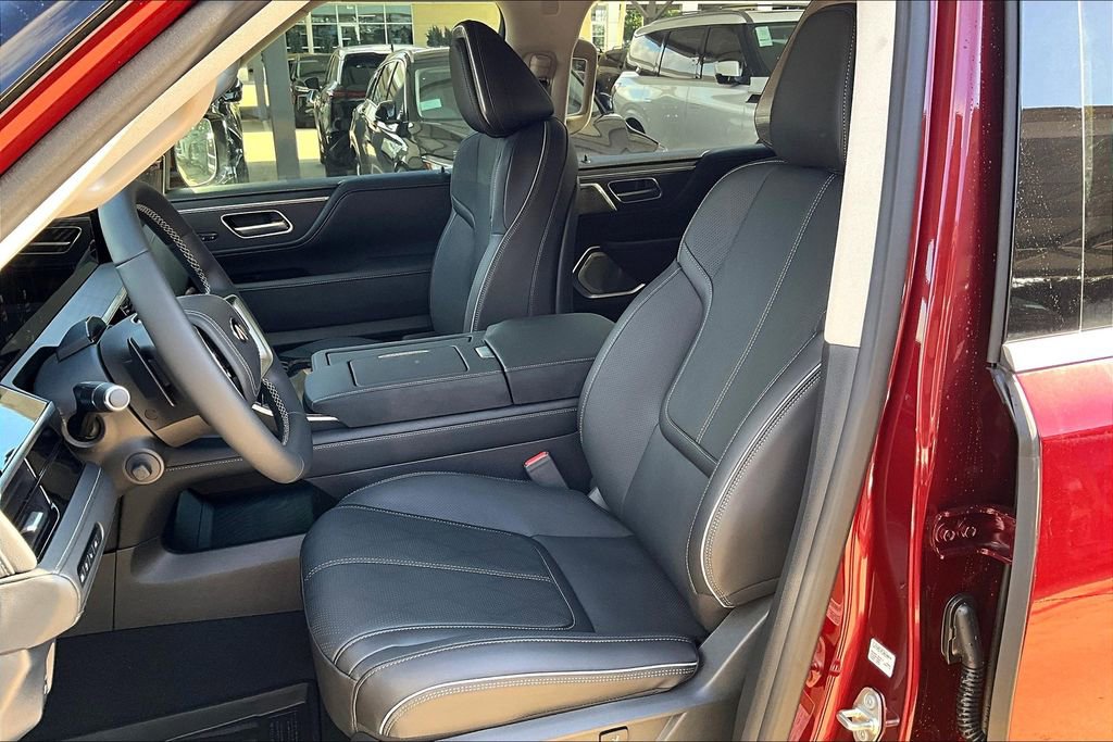 Certified 2025 INFINITI QX80 Sensory image 24