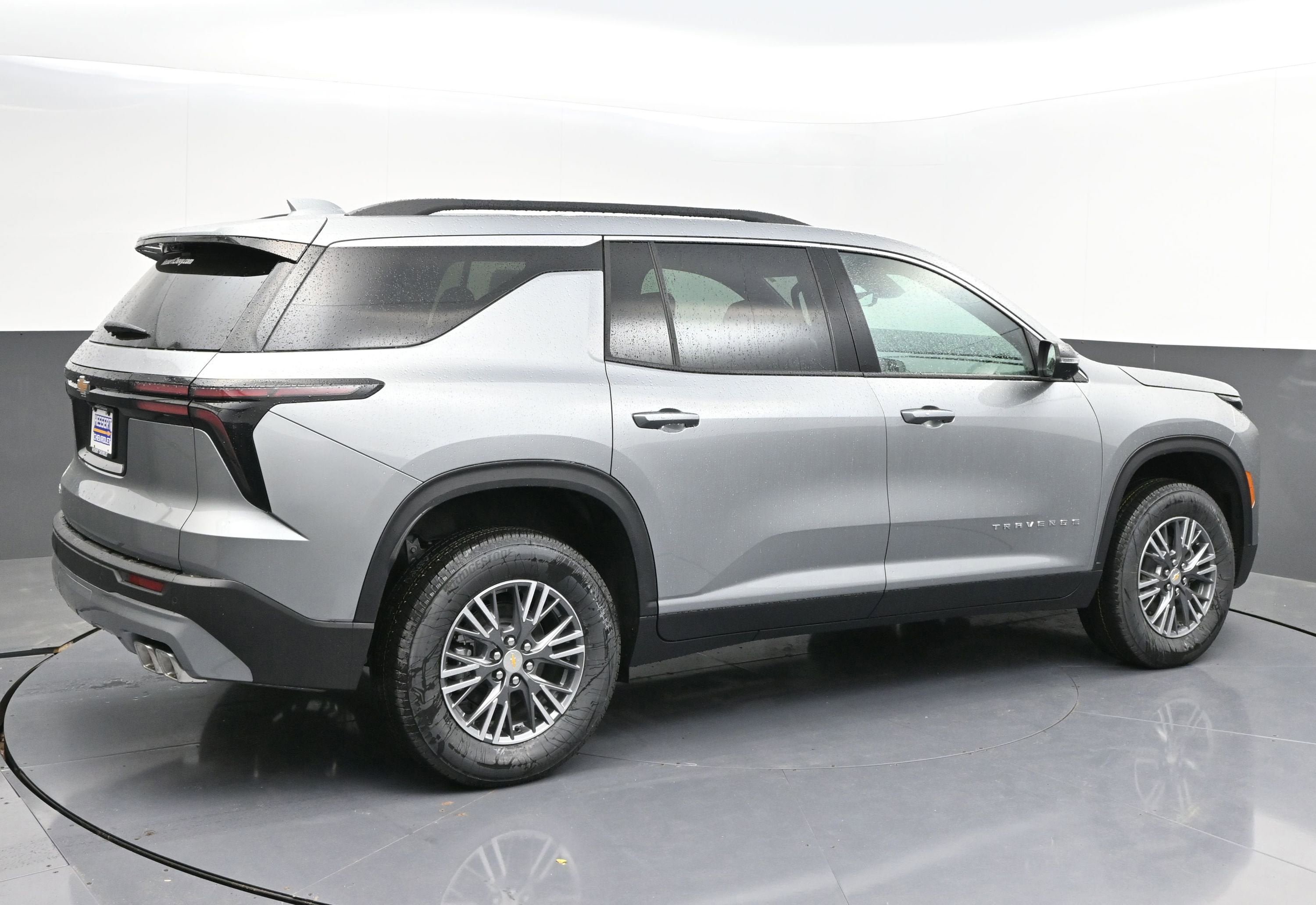 New 2026 Chevrolet Traverse LT FWD image 7