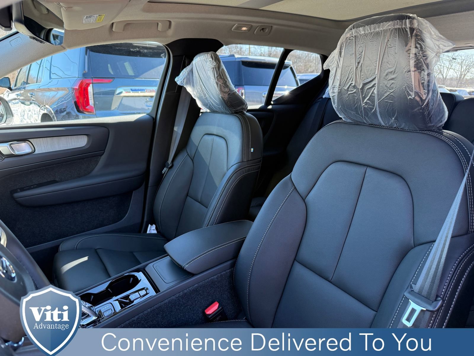 New 2026 Volvo XC40 B5 Plus w/ Protection Package Premier image 13