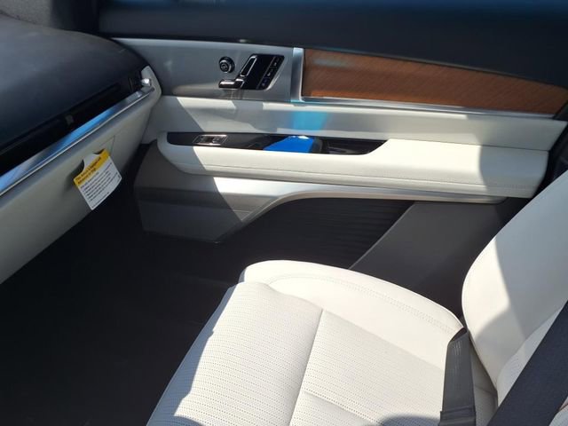 New 2026 Cadillac Vistiq Luxury image 27