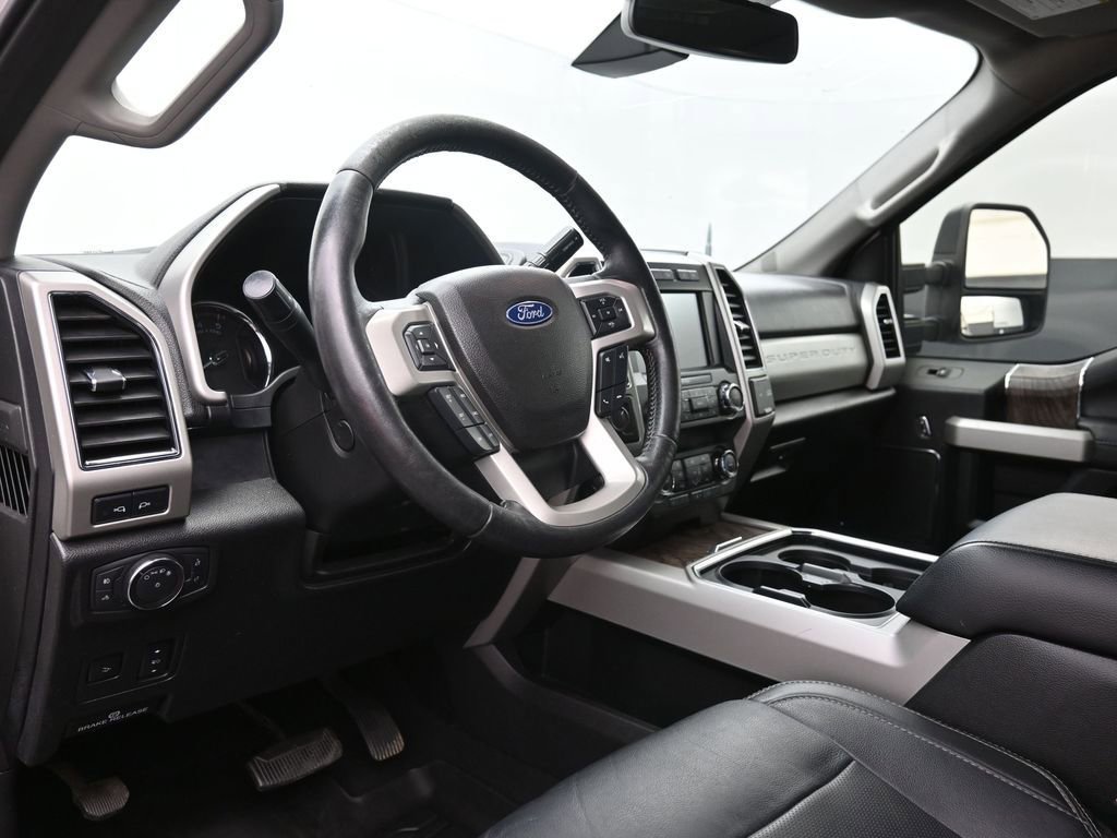 Used 2019 Ford F250 Lariat w/ Lariat Ultimate Package AWD/4WD image 18