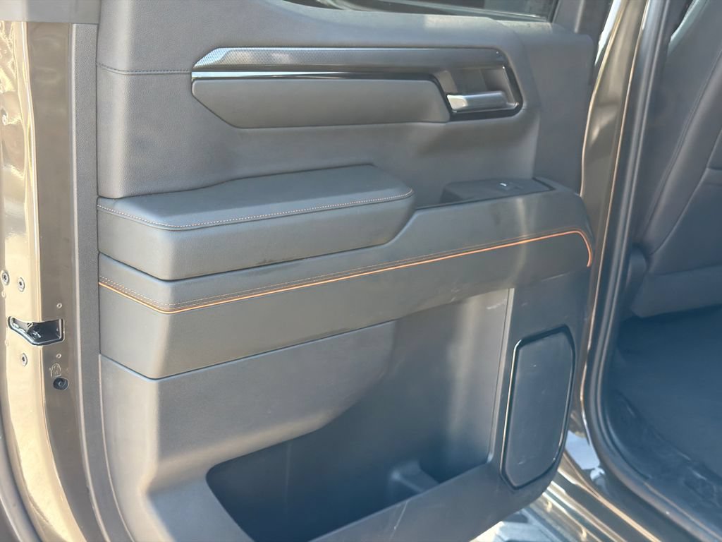 Used 2024 GMC Sierra 1500 AT4 w/ Technology Package AWD/4WD image 21