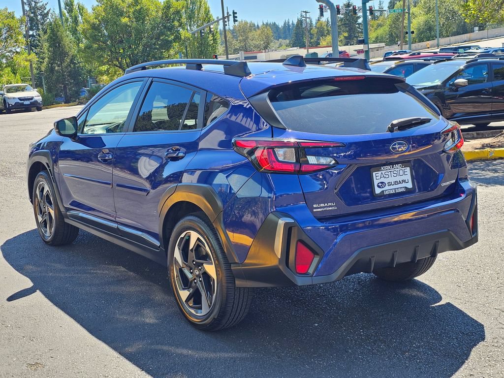 Used 2024 Subaru Crosstrek 2.5i Limited w/ Crosstrek Mirror Package AWD/4WD image 5