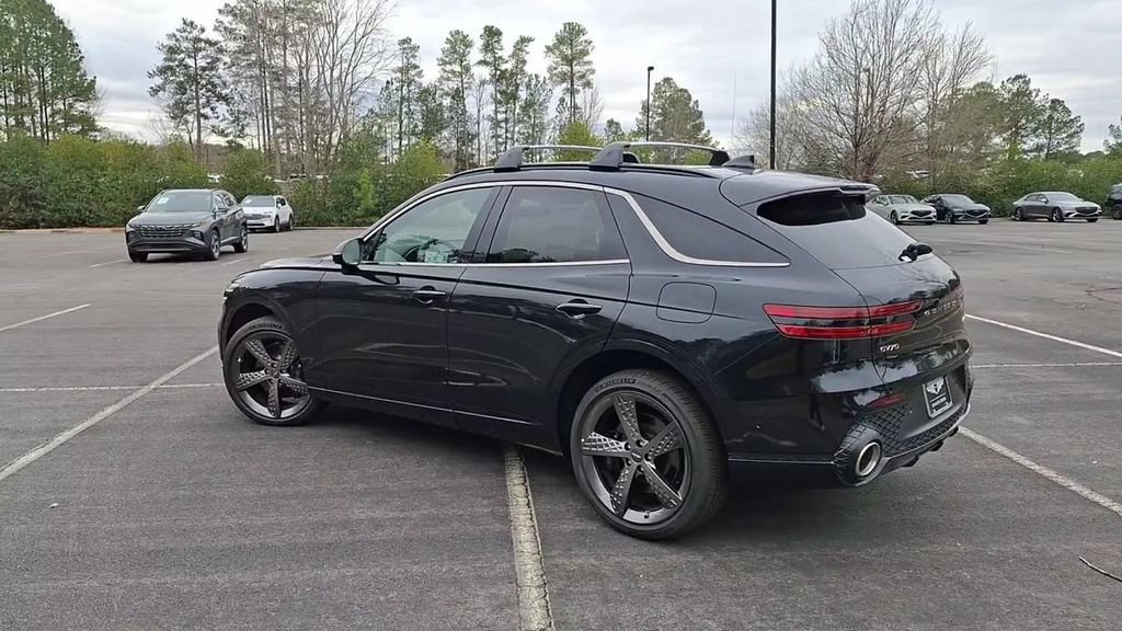 Used 2025 Genesis GV70 3.5T Sport w/ Sport Advanced Package AWD/4WD image 6