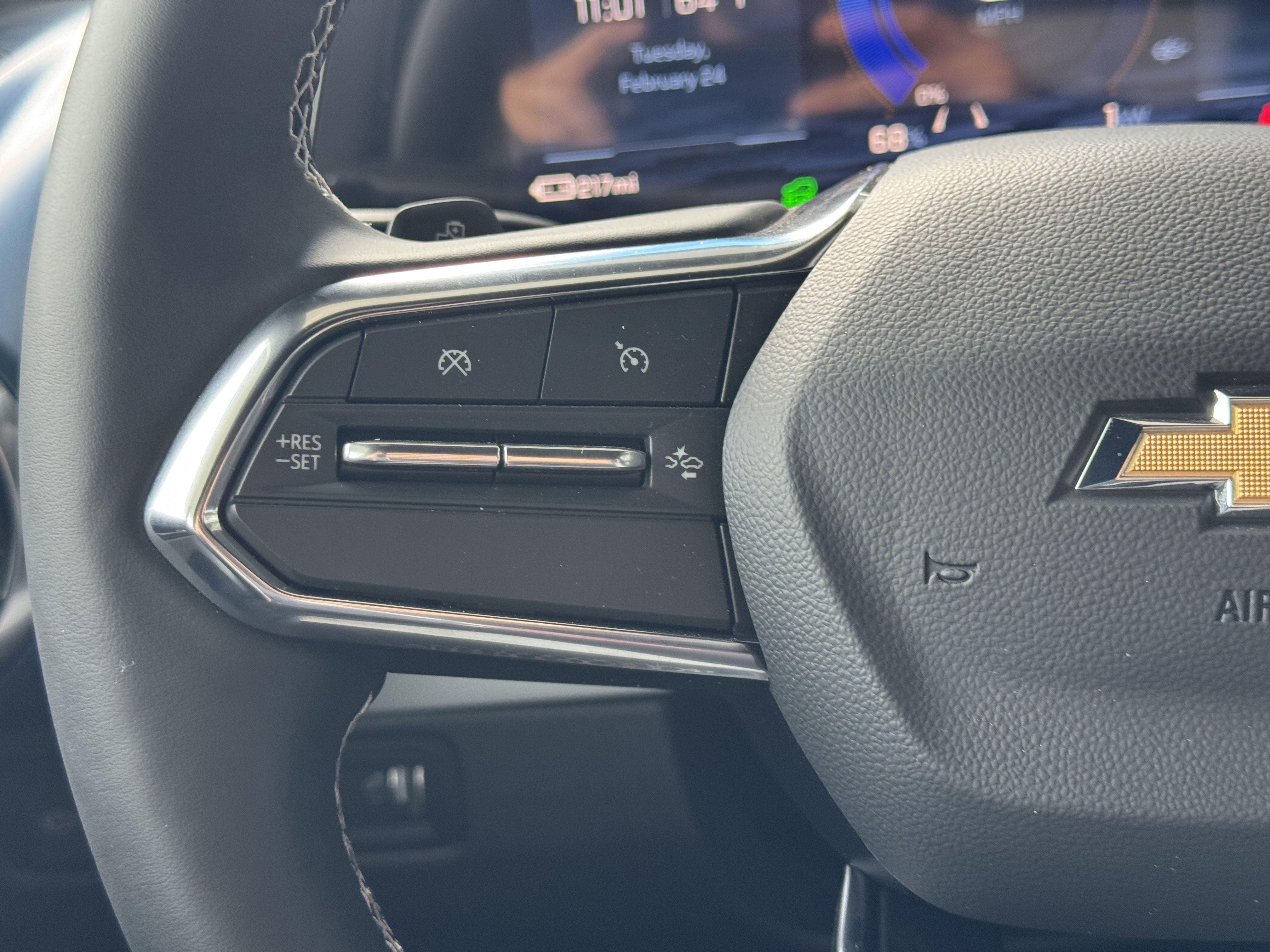 New 2026 Chevrolet Equinox EV LT AWD/4WD image 27