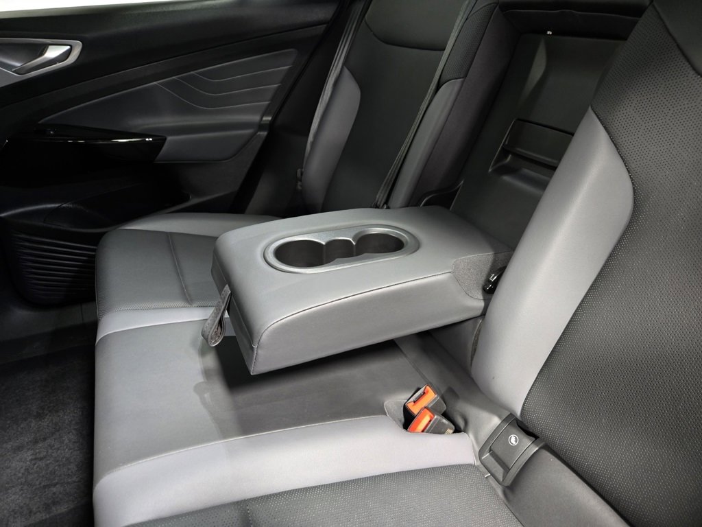 Used 2023 Volkswagen ID.4 Pro S image 29