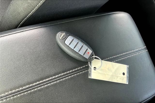 Used 2025 Nissan Altima 2.5 SV image 31