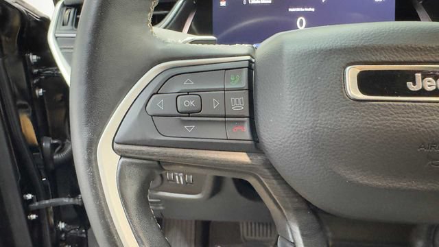 Used 2022 Jeep Grand Cherokee L Limited RWD image 28