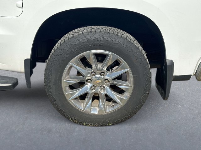 Used 2022 Chevrolet Silverado 1500 LTZ w/ LTZ Premium Package AWD/4WD image 10