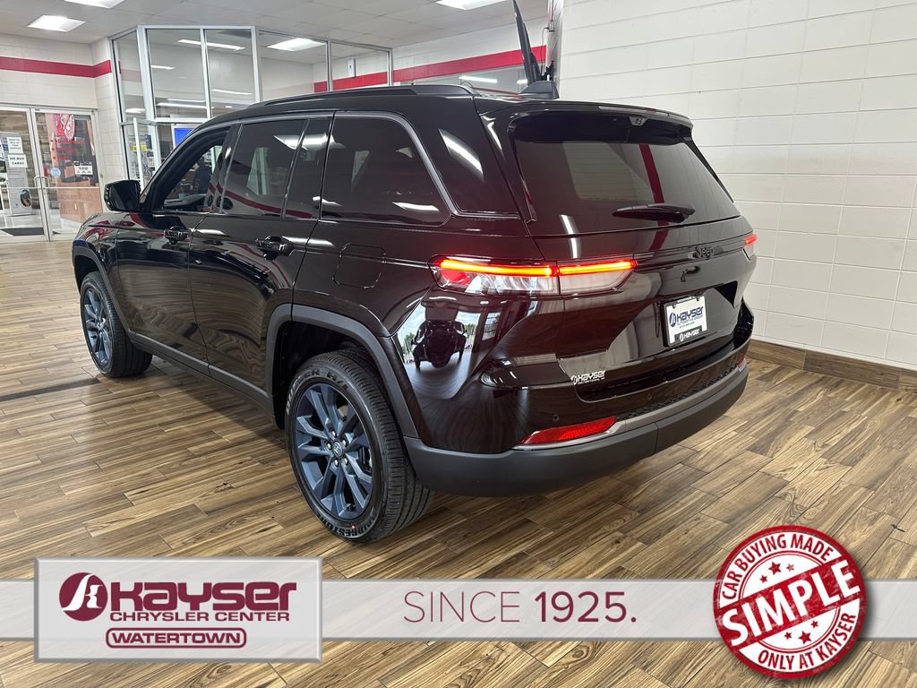 New 2026 Jeep Grand Cherokee Limited AWD/4WD image 3