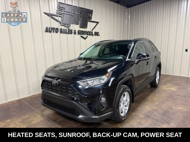 Used 2021 Toyota RAV4 XLE w/ Convenience Package AWD/4WD image 1