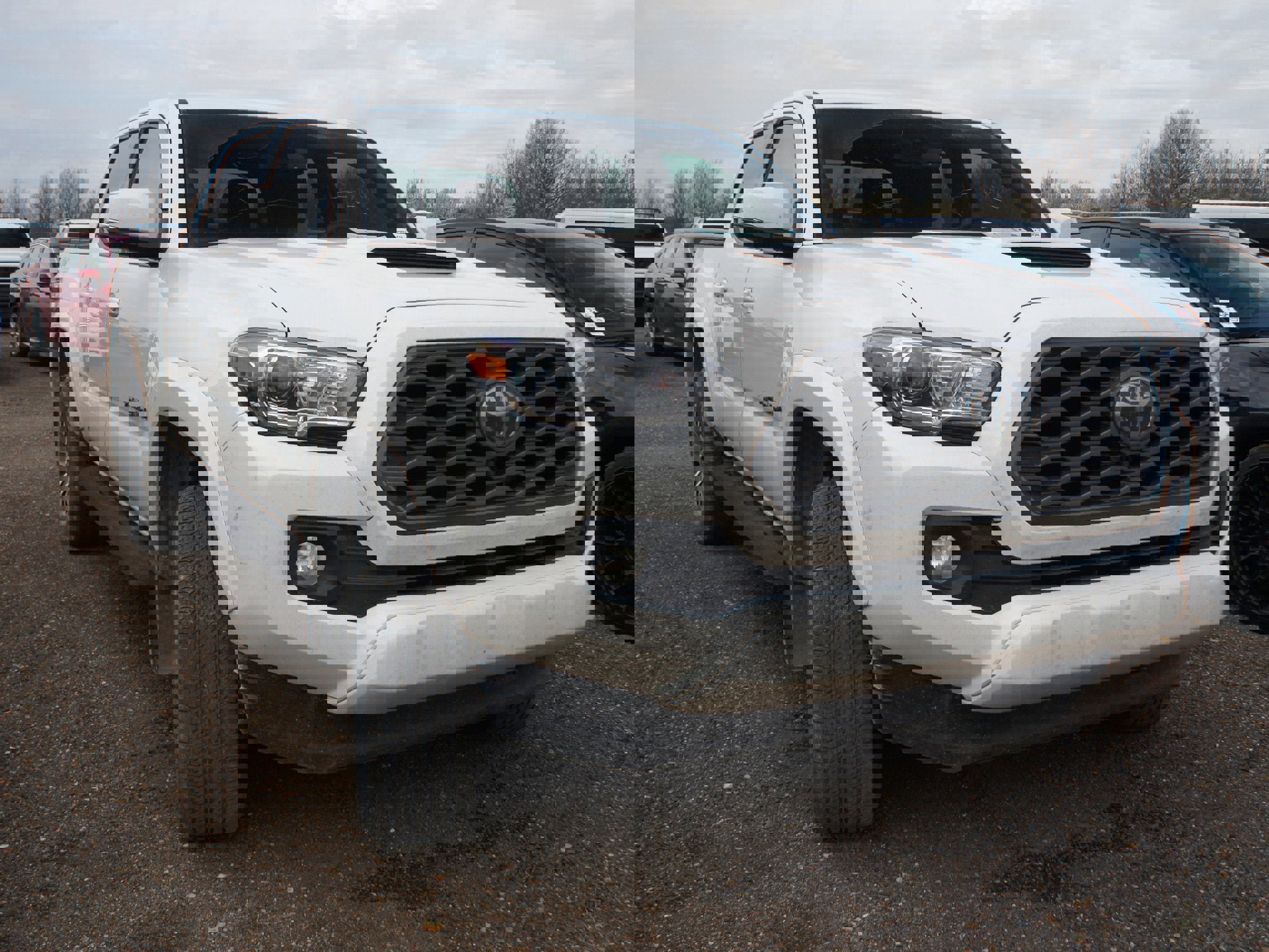 Used 2022 Toyota Tacoma TRD Sport image 3