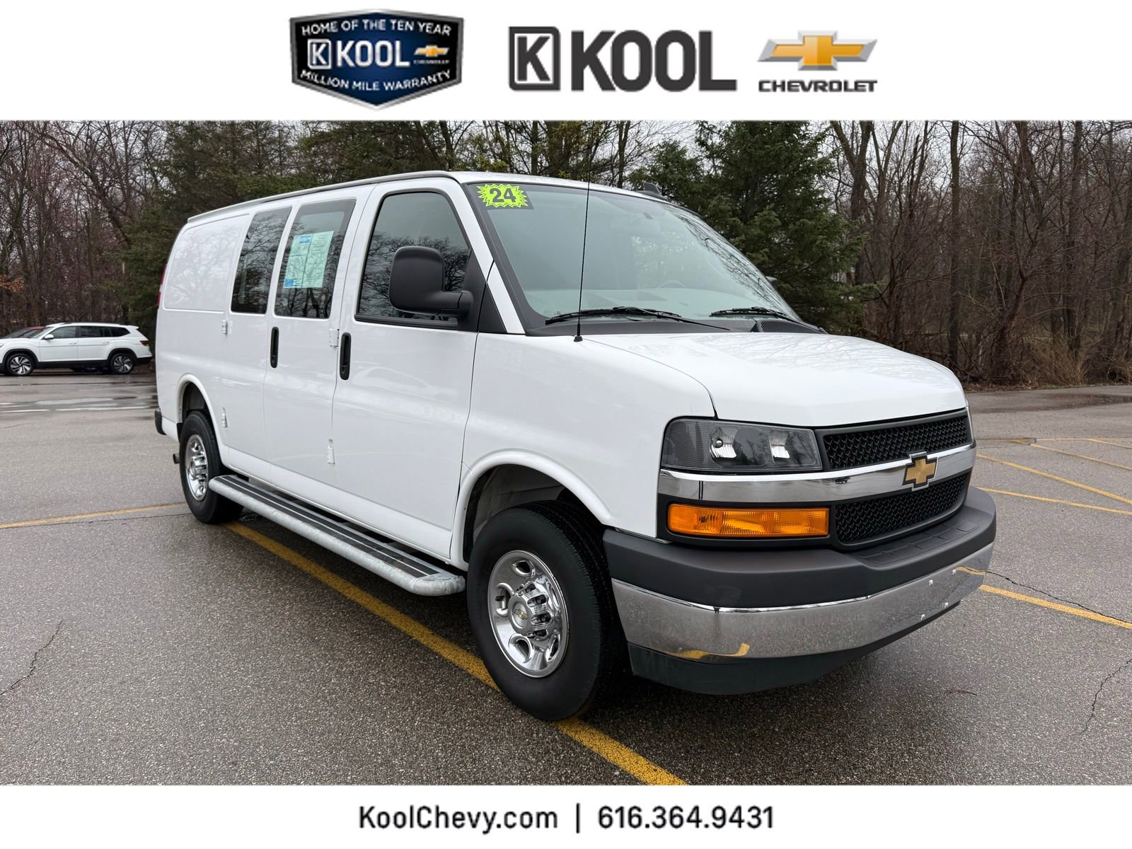 Used 2024 Chevrolet Express 2500 w/ Driver Convenience Package RWD image 1