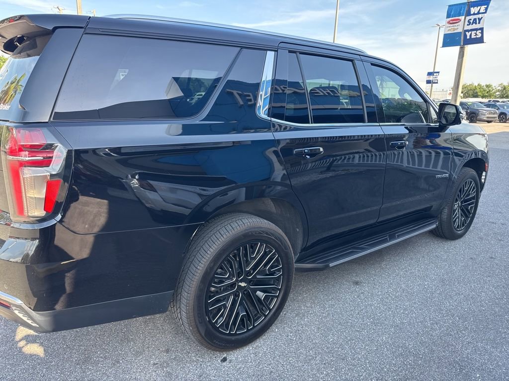 Used 2021 Chevrolet Tahoe LT w/ LT Signature Package AWD/4WD image 5