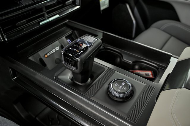 New 2026 GMC Hummer EV SUV w/ LPO, Dark Essentials Package image 15