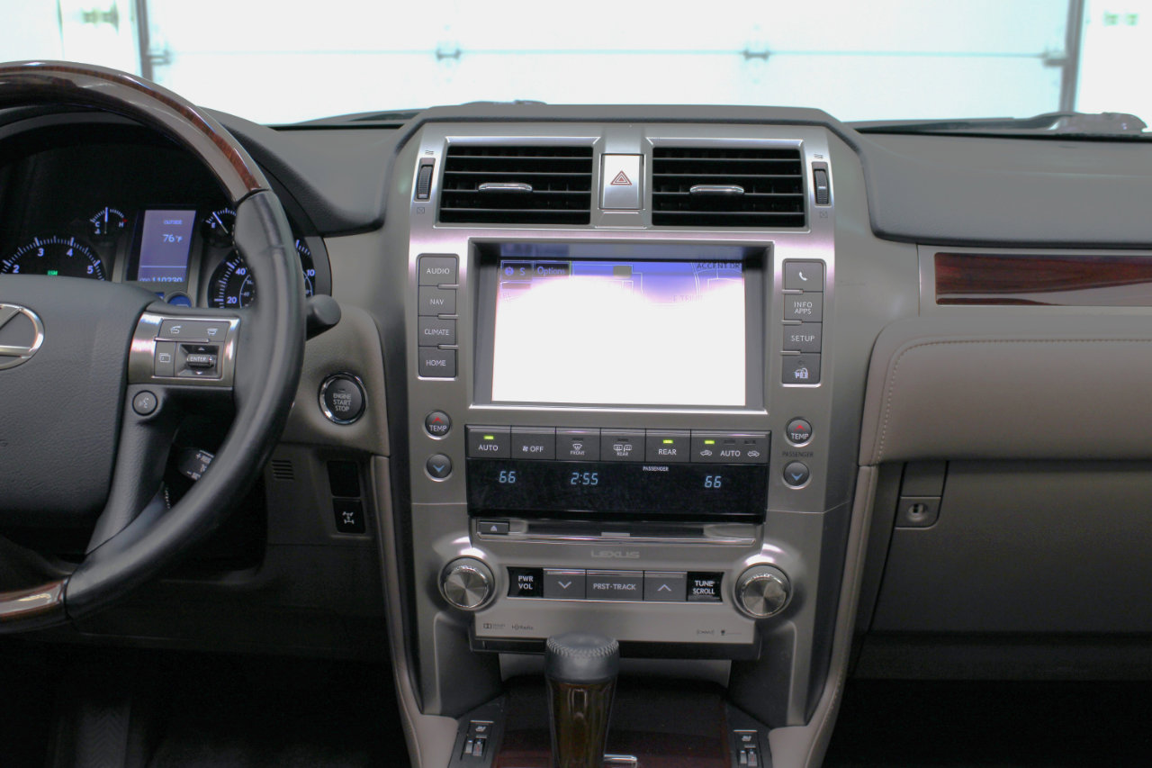 Used 2017 Lexus GX 460 Premium image 52