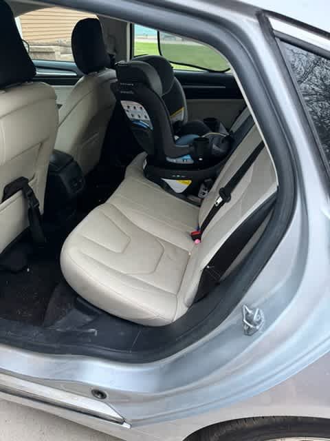 Used 2018 Ford Fusion Titanium AWD/4WD image 5